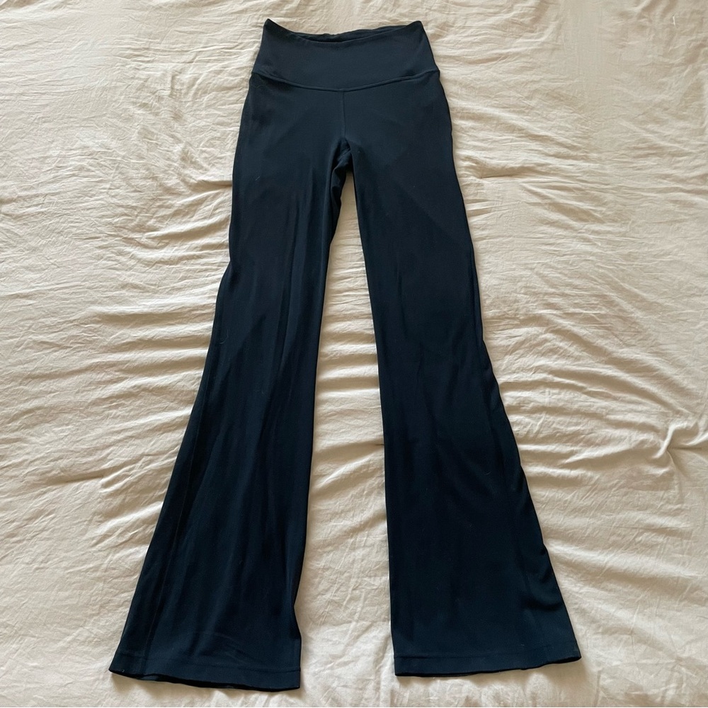 Lululemon Groove Nulu Super High Rise Flared Pant